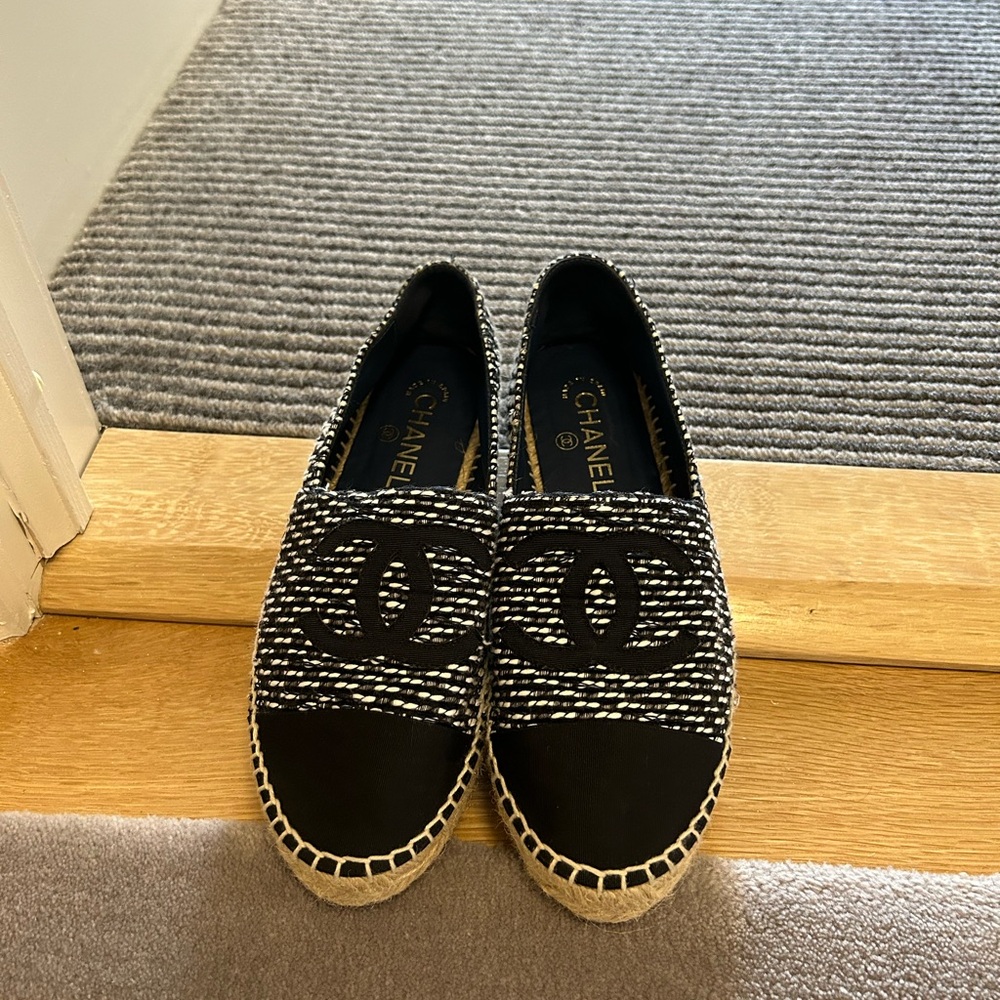 CHANEL Black & White Espadrille Flats with CC Logo